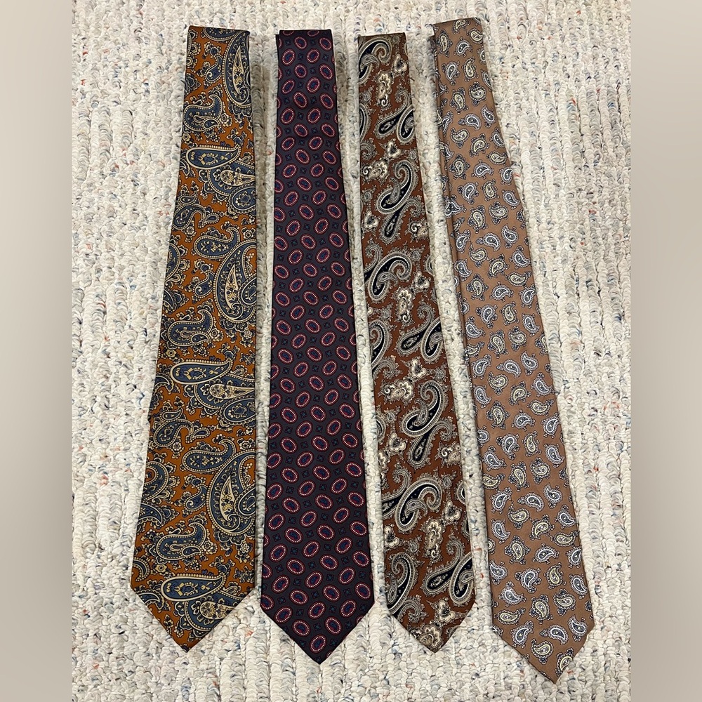 Set of 4 Vintage All Silk Paisley Ties